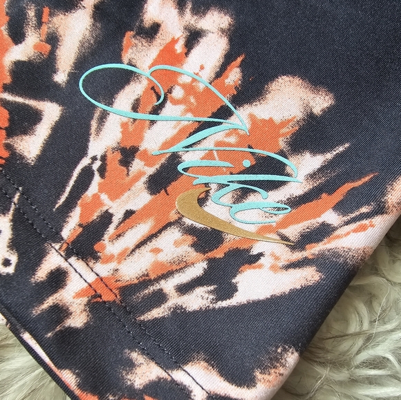 Tie dye Yoga Nike Outfit - Picture 3 of 11